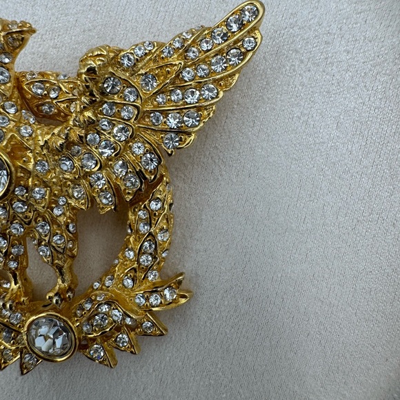 Vintage Ann Hand Crystal Eagle Brooch Gold Tone Heraldic Pin Signed RARE - Picture 7 of 10